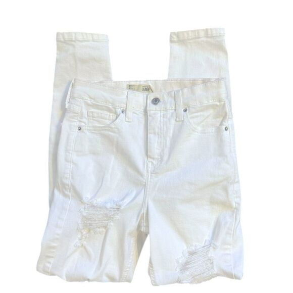 Topshop White Jamie Moto Distressed High-Rise Skinny Jeans

Product Details - Picture 5 of 9